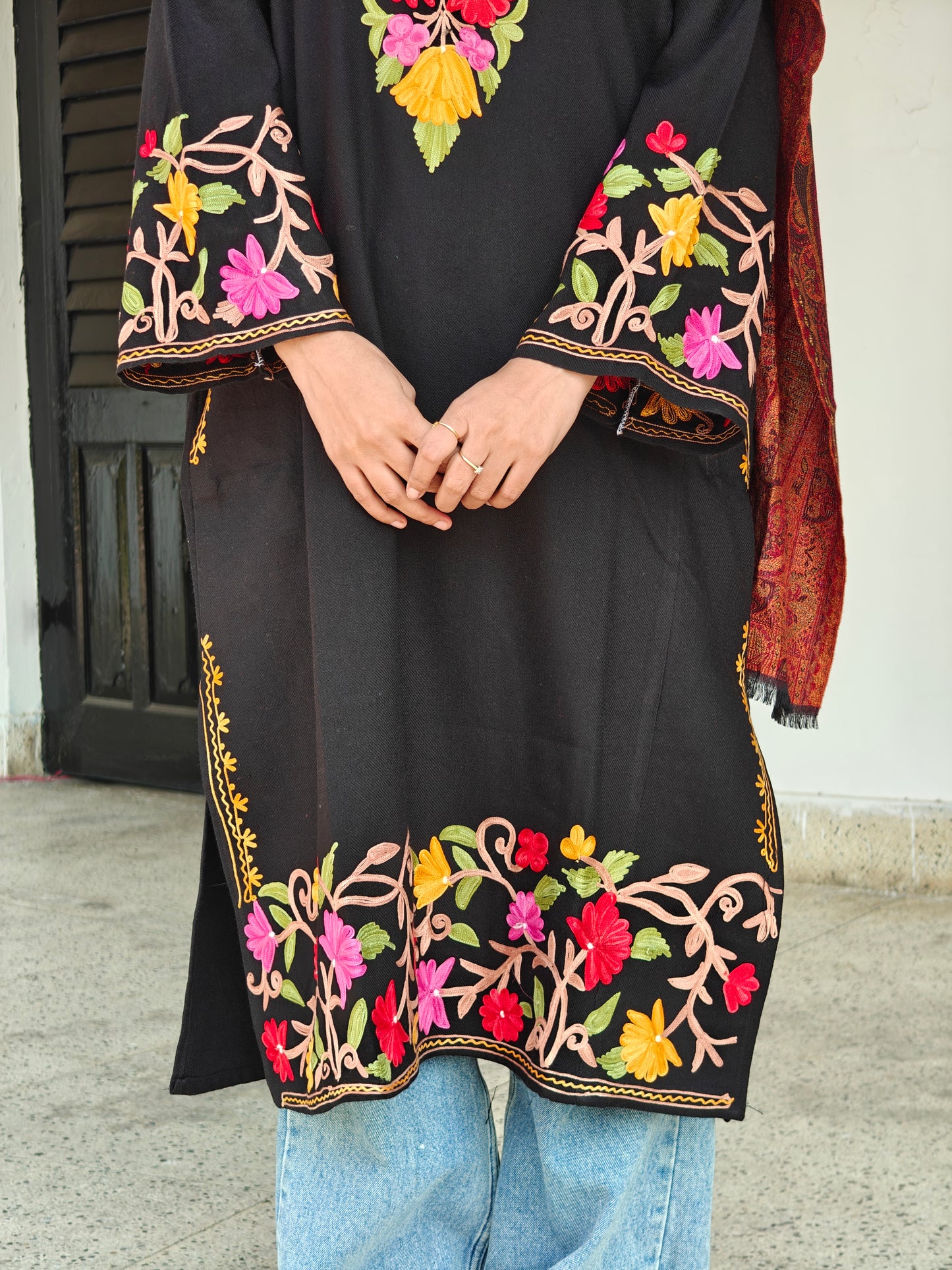 Noor - Black