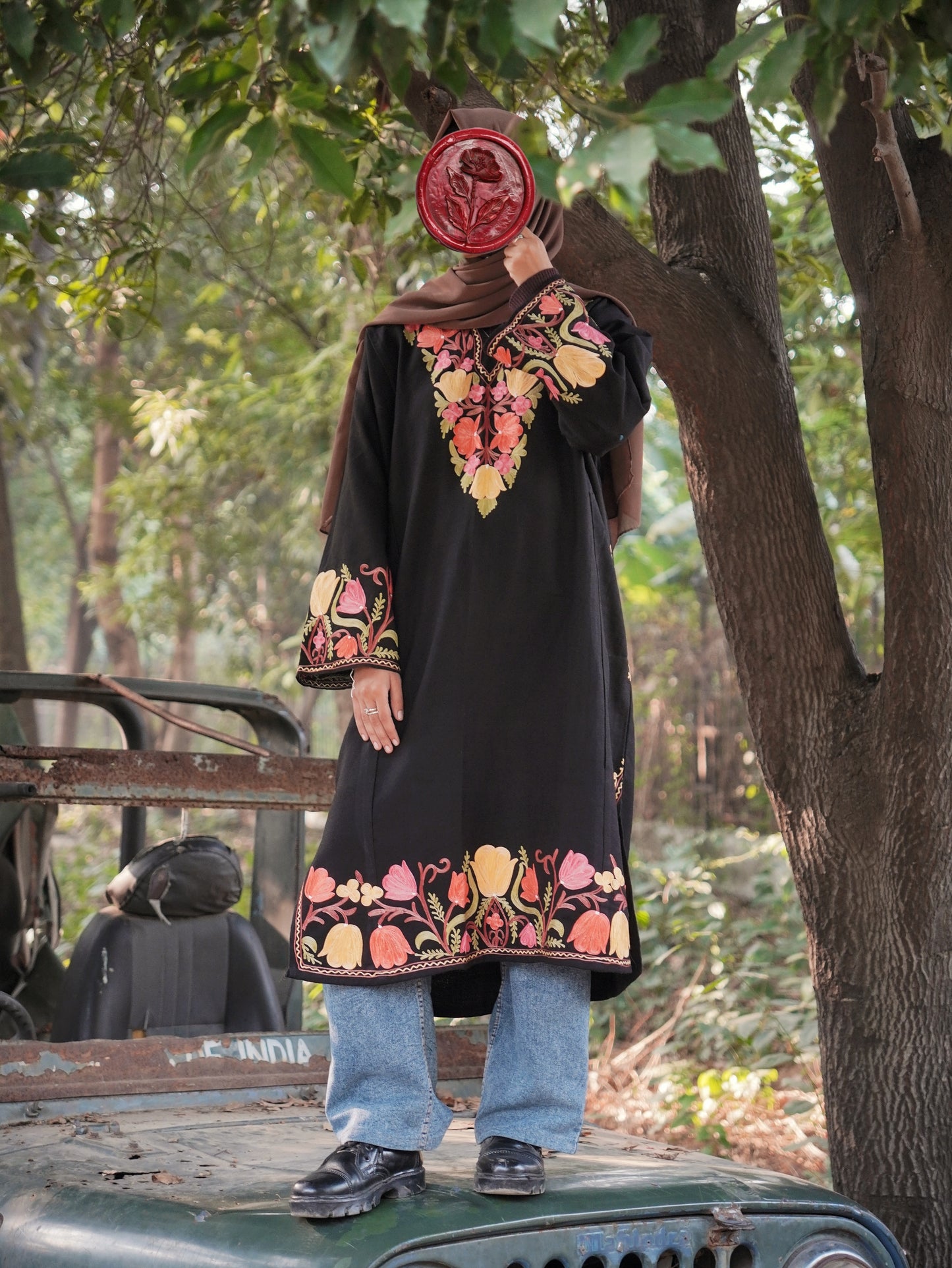 Noor - Black