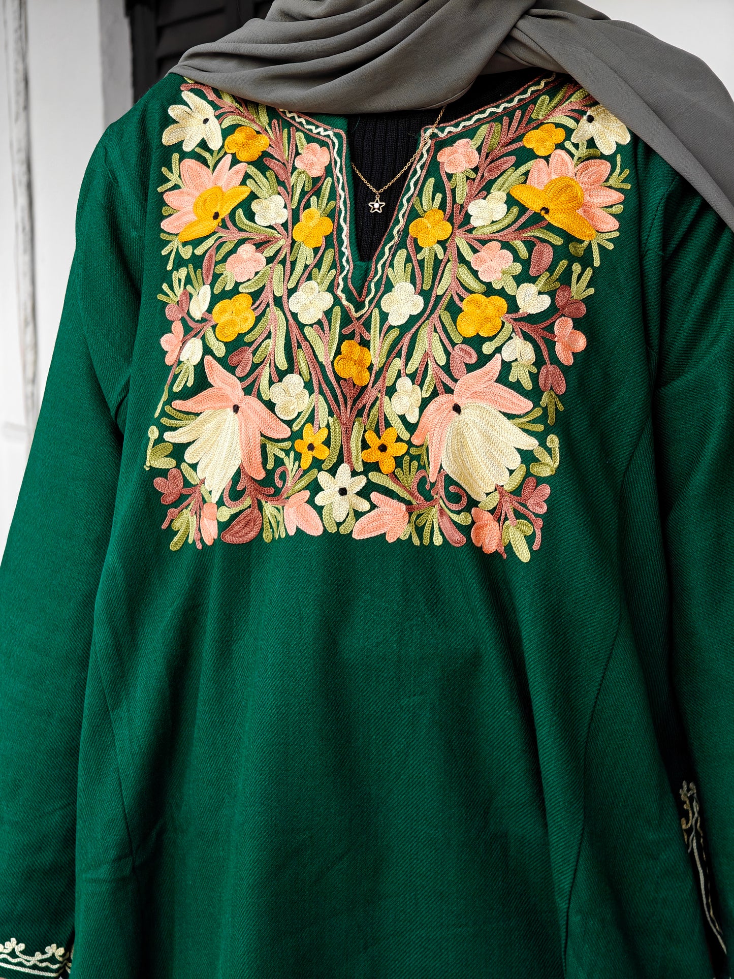 Posh - Green - Woolen Pheran