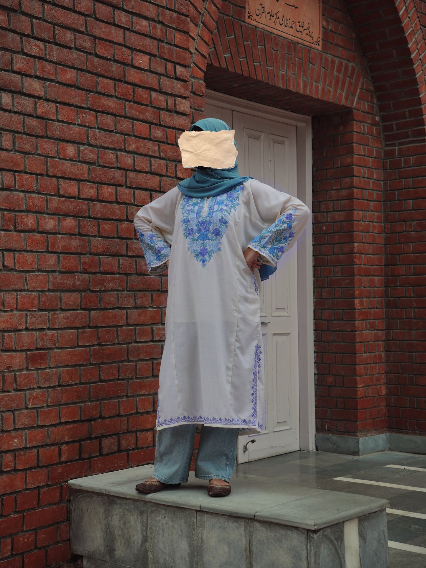 Heer | Off White Cotton Pheran |