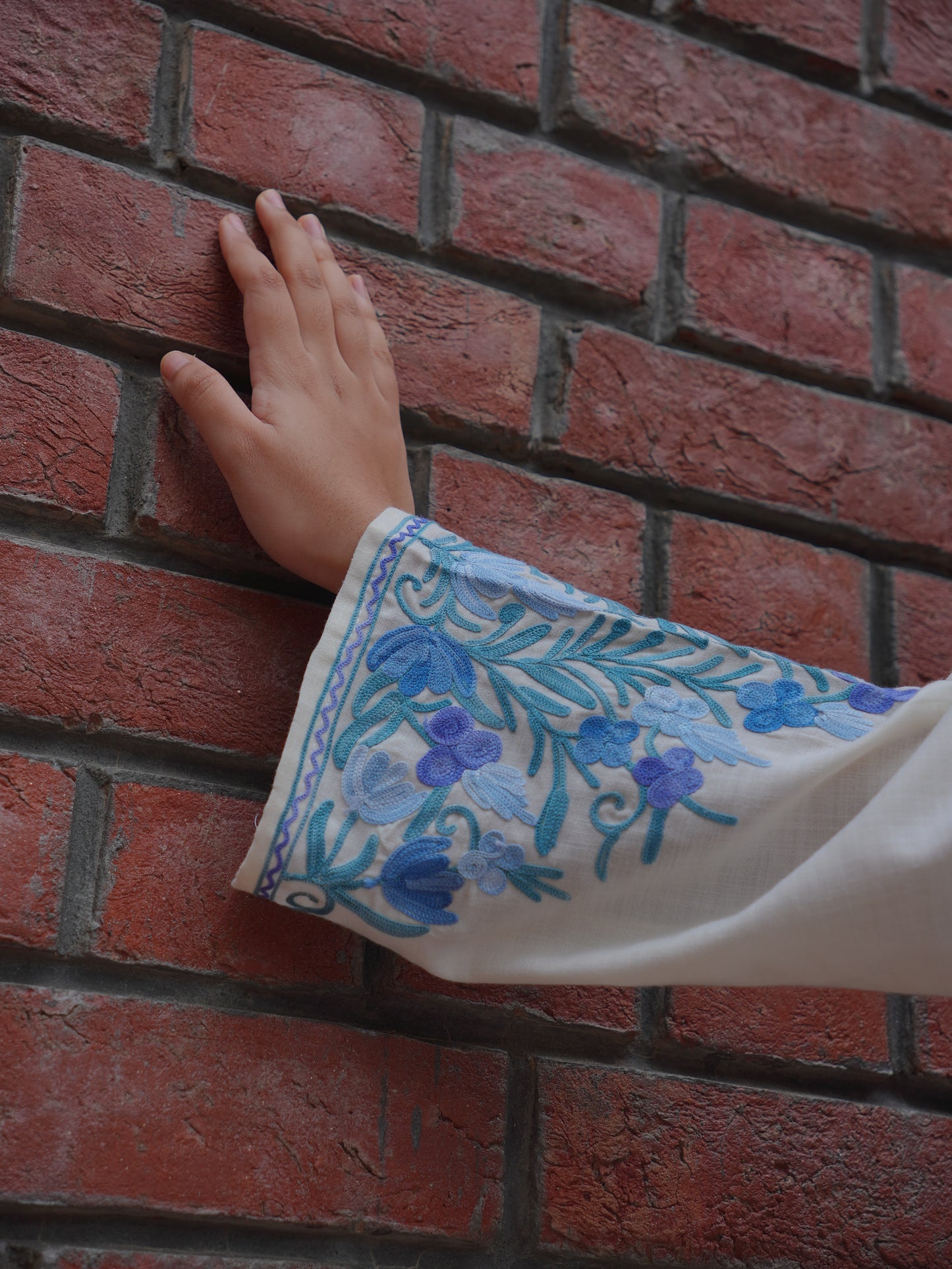 Heer | Off White Cotton Pheran |